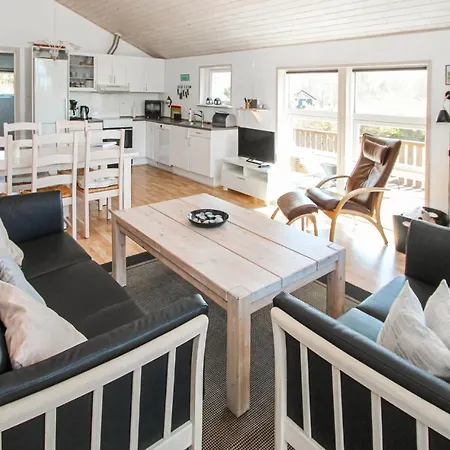 2 Bedroom In 別荘 Samsø